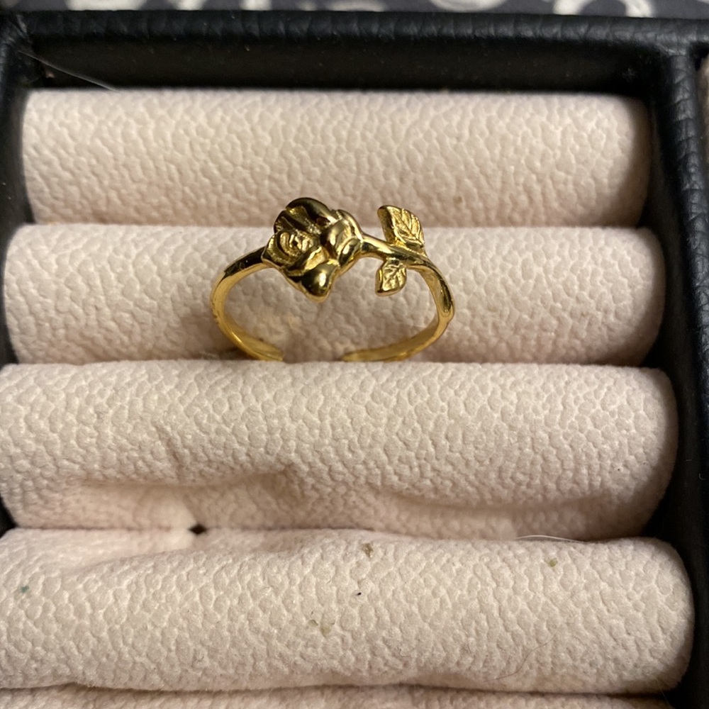 Gold rose silver ring